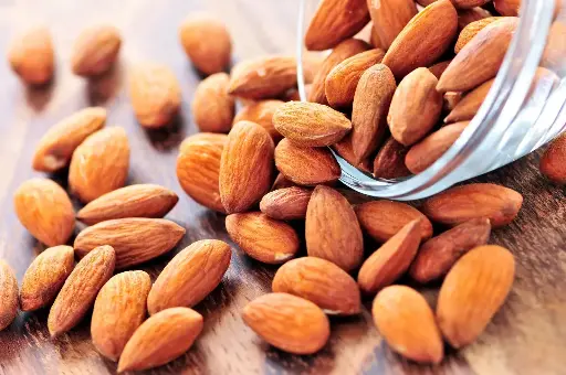 JS90 FOODS 100g Badam Giri | Premium Almond Kernels | Normal size ,  Rich in Protein & Fiber | Supports Brain & Heart Health | Perfect for Snacking, Baking & Shakes | Naturally Tasty & Crunchy Dry Fruit